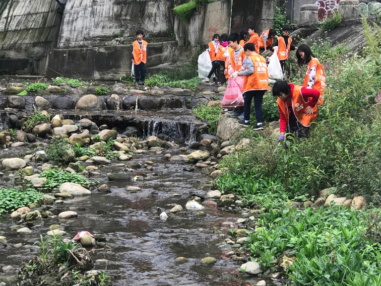 Special Appreciation｜New Taipei Municipal Tour Ya Car Elementary & Junior High School Weather: Sunny  Number of people: 25  Hours: 2hrs  Achievements: 4 bags of garbage  | Taipei Cultural experience | CAN Culture