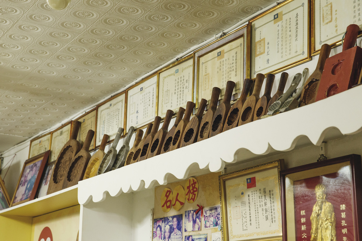 The 50 year-old bakery sells breads with flavors loved by seniors.  | Taipei Cultural experience | CAN Culture