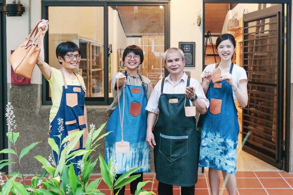 We found the 70-year-old hospital, Ailin Hospital, along Sanxia Old Street at the end of 2016. Through the design and planning by CAN Culture, Art & Nature, we reconstructed the old hospital into “HAKSIP Village” and established a space for teenager occupational cultivation – Green Grass Occupational School.  | Taipei Cultural experience | CAN Culture