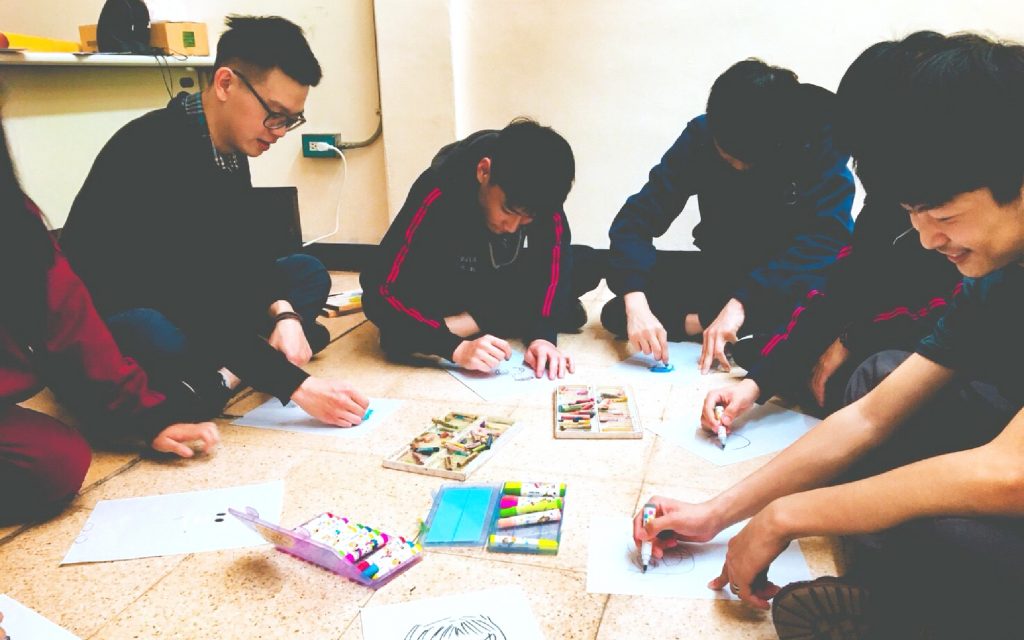 We found the 70-year-old hospital, Ailin Hospital, along Sanxia Old Street at the end of 2016. Through the design and planning by CAN Culture, Art & Nature, we reconstructed the old hospital into “HAKSIP Village” and established a space for teenager occupational cultivation – Green Grass Occupational School.  | Taipei Cultural experience | CAN Culture