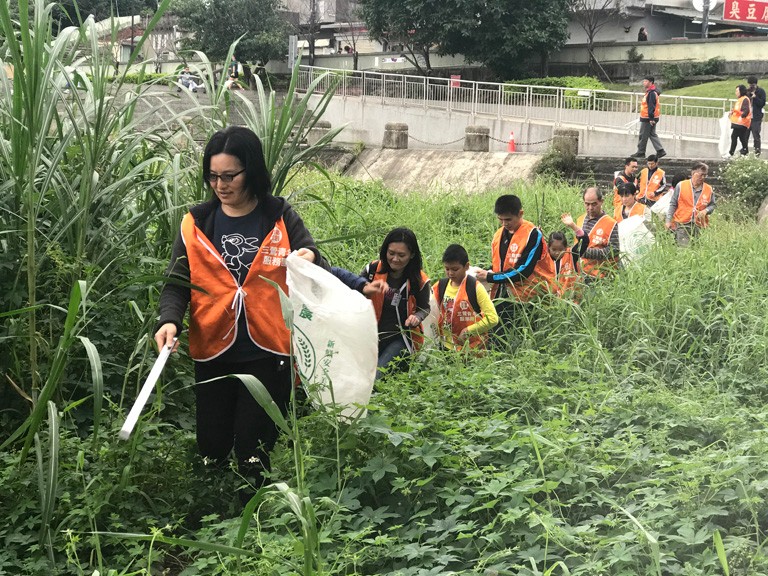 Special Appreciation｜Fubon Cultural & Educational Foundation Weather: Sunny  Number of people: 42  Hours: 1.5hrs  Achievements: 3 bags of garbage   | Taipei Cultural experience | CAN Culture