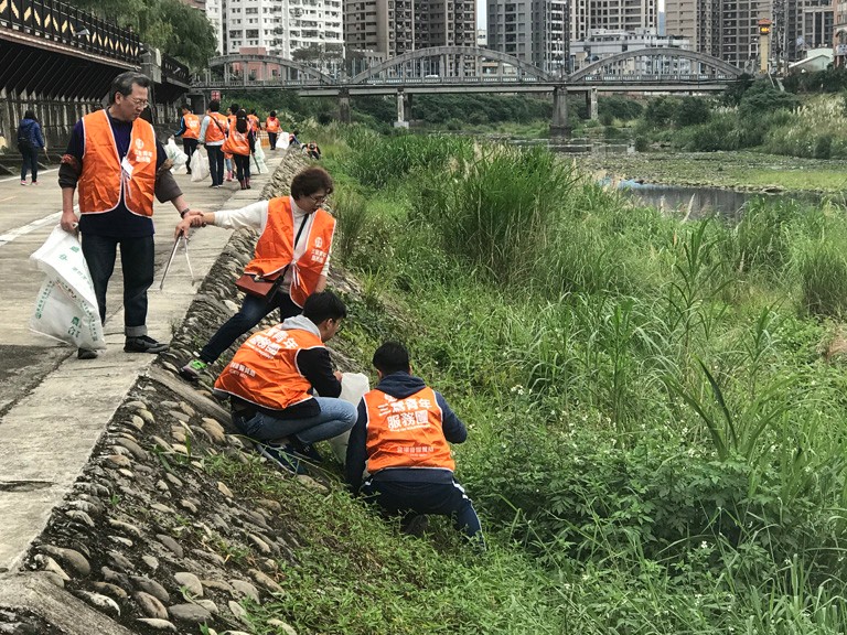 Special Appreciation｜Fubon Cultural & Educational Foundation Weather: Sunny  Number of people: 42  Hours: 1.5hrs  Achievements: 3 bags of garbage   | Taipei Cultural experience | CAN Culture