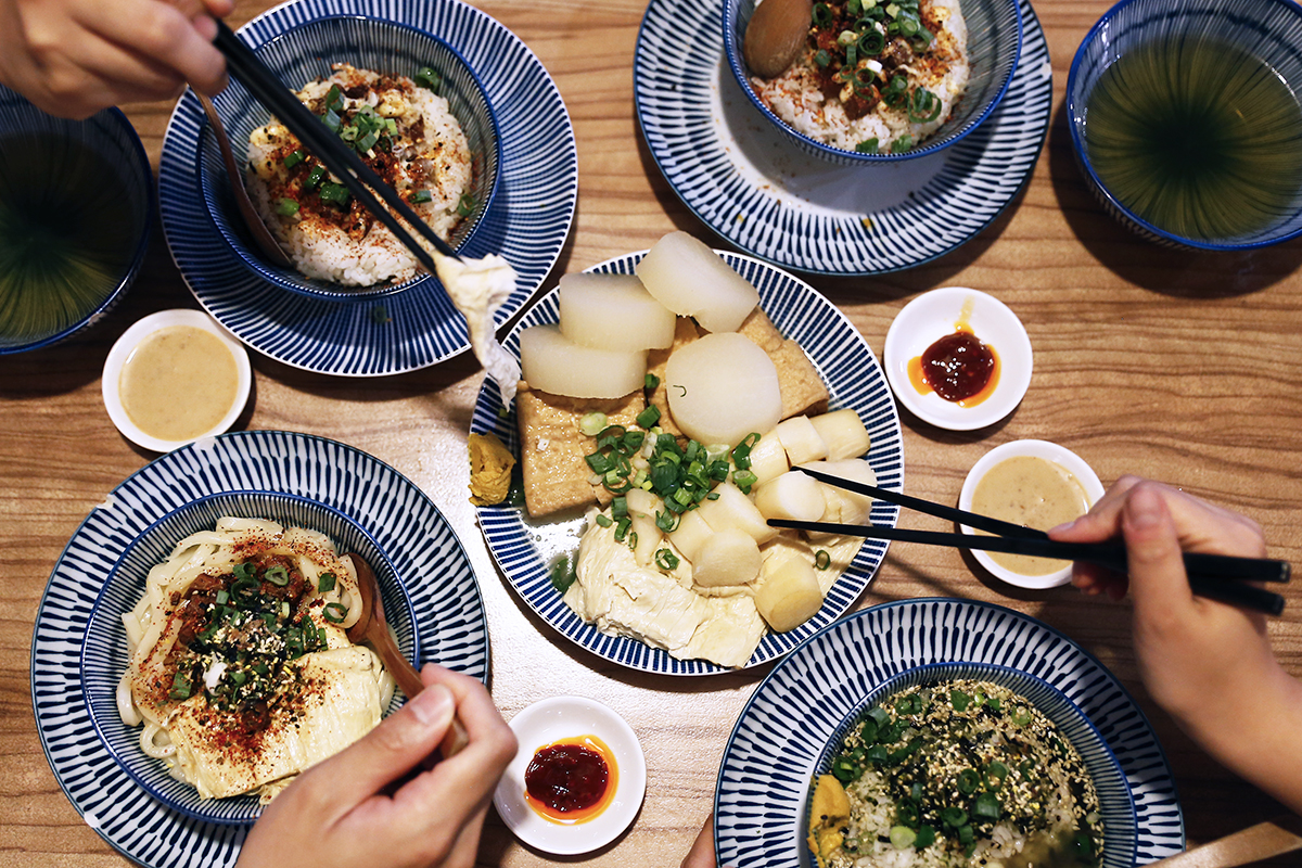 If you happen to visit Sanxia, drop by for a bowl of oden, with bowls of soup that are prepared with all the attention, and listen to some stories told by the owner  | Taipei Cultural experience | CAN Culture