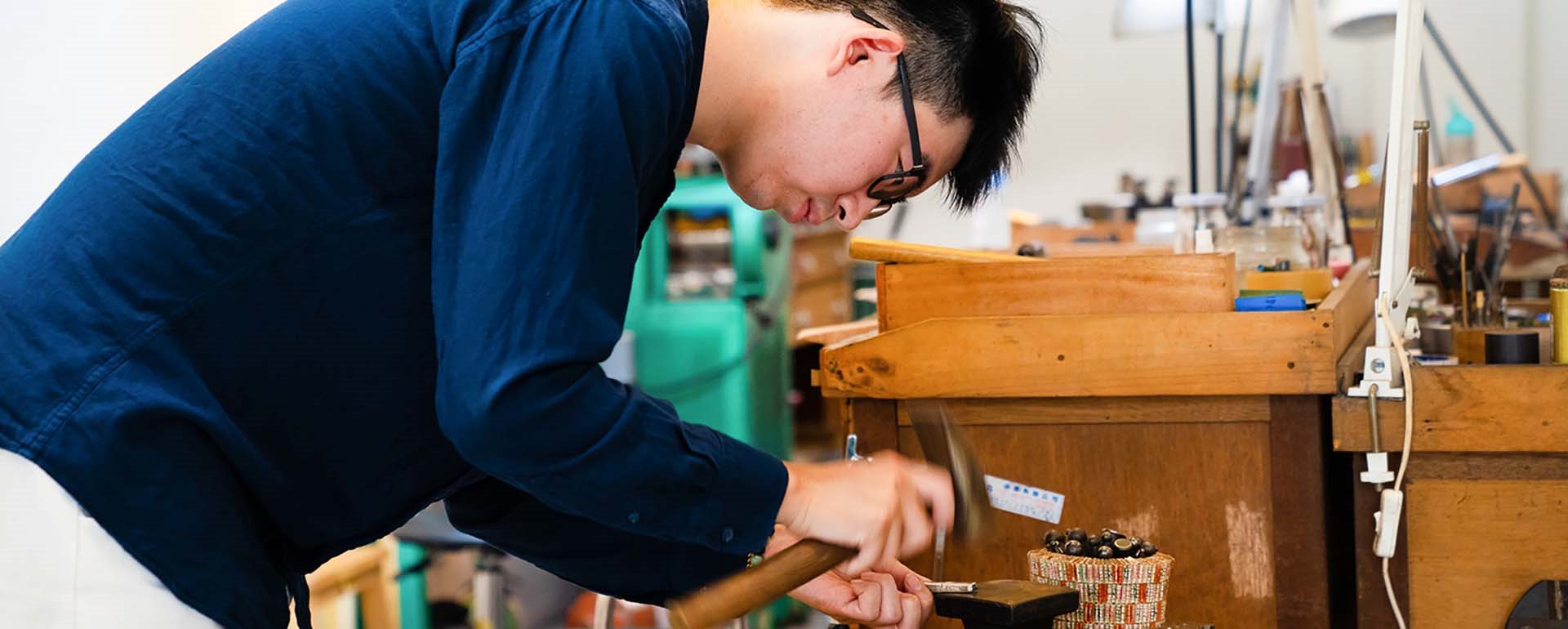 DIY手作教學帶你了解金工、木雕和豆腐製作，來三峽體驗一日職人