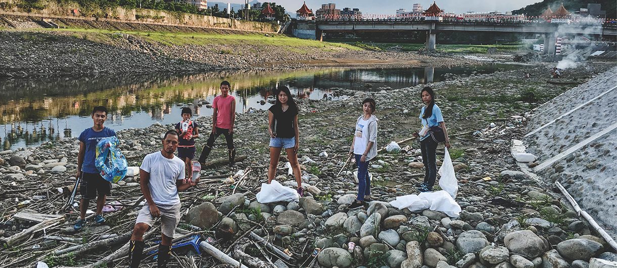 River Clean-up Operation in Taiwan, Taipei Sanxia